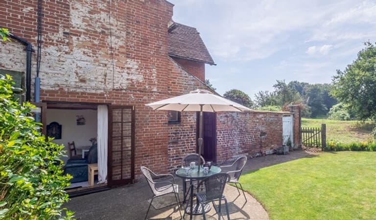 Honeypot cottage