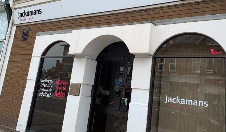 Jackamans 770x375 1