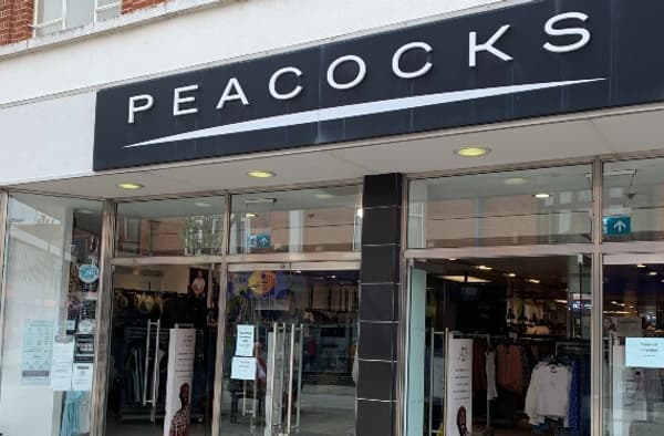 Peacocks 770x375 1